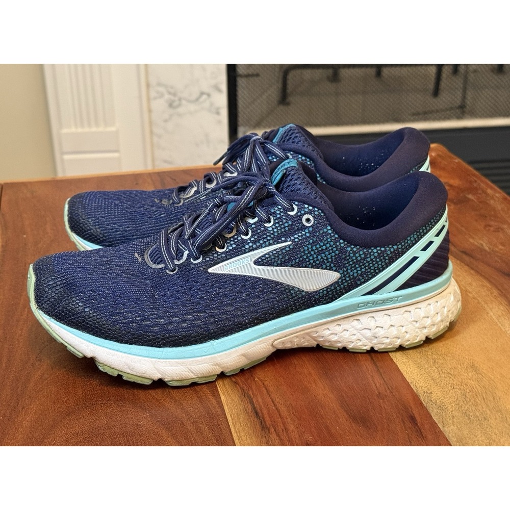 Brooks Ghost 11 Women's Size 10 Blue Running Shoes Sneakers